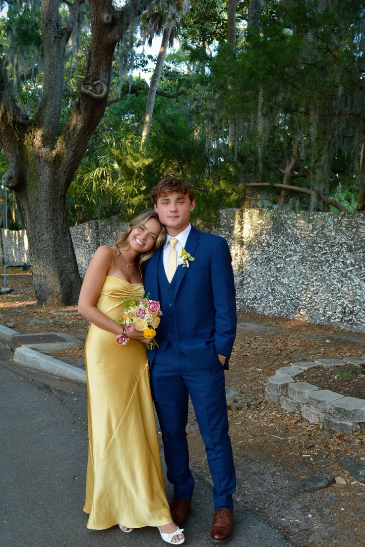 Best Yellow Spaghetti Straps Long Prom Dress With Slit