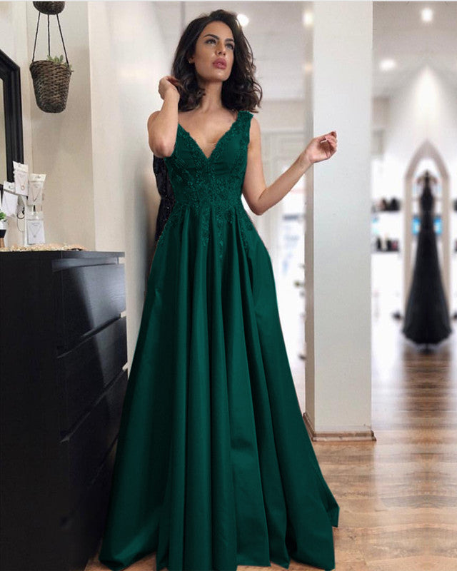 Elegant Long Green Prom Dresses V-neck Appliques