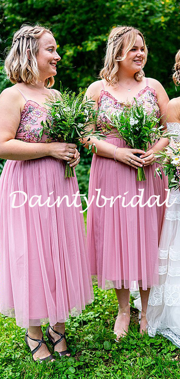 Sexy Spaghetti Strap V-neck Knee Length Tulle Bridesmaid Dresses.DB10770