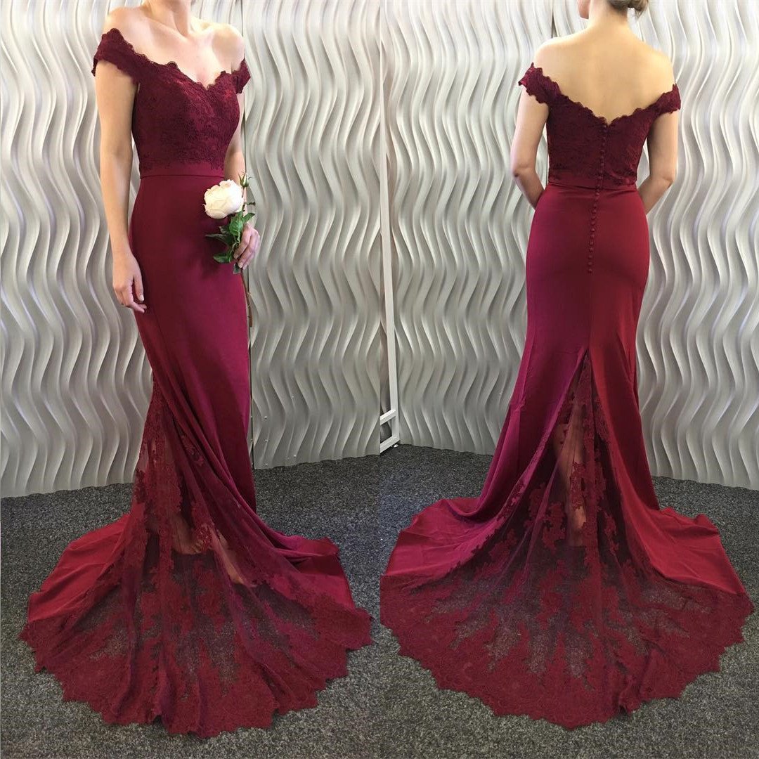 Off The Shoulder V-neck Long Mermaid Bridesmaid Dresses Lace Appliques