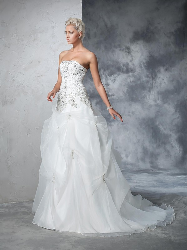 Mermaid Ball Gown Strapless Beading Sleeveless Long Organza Wedding Dresses