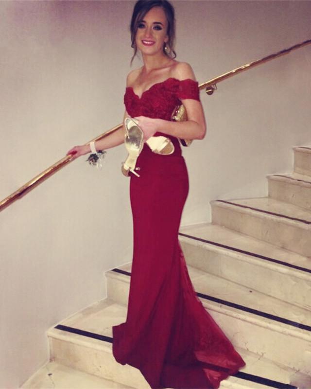 Lace V-neck Off Shoulder Mermaid Court Train Evening Dresses