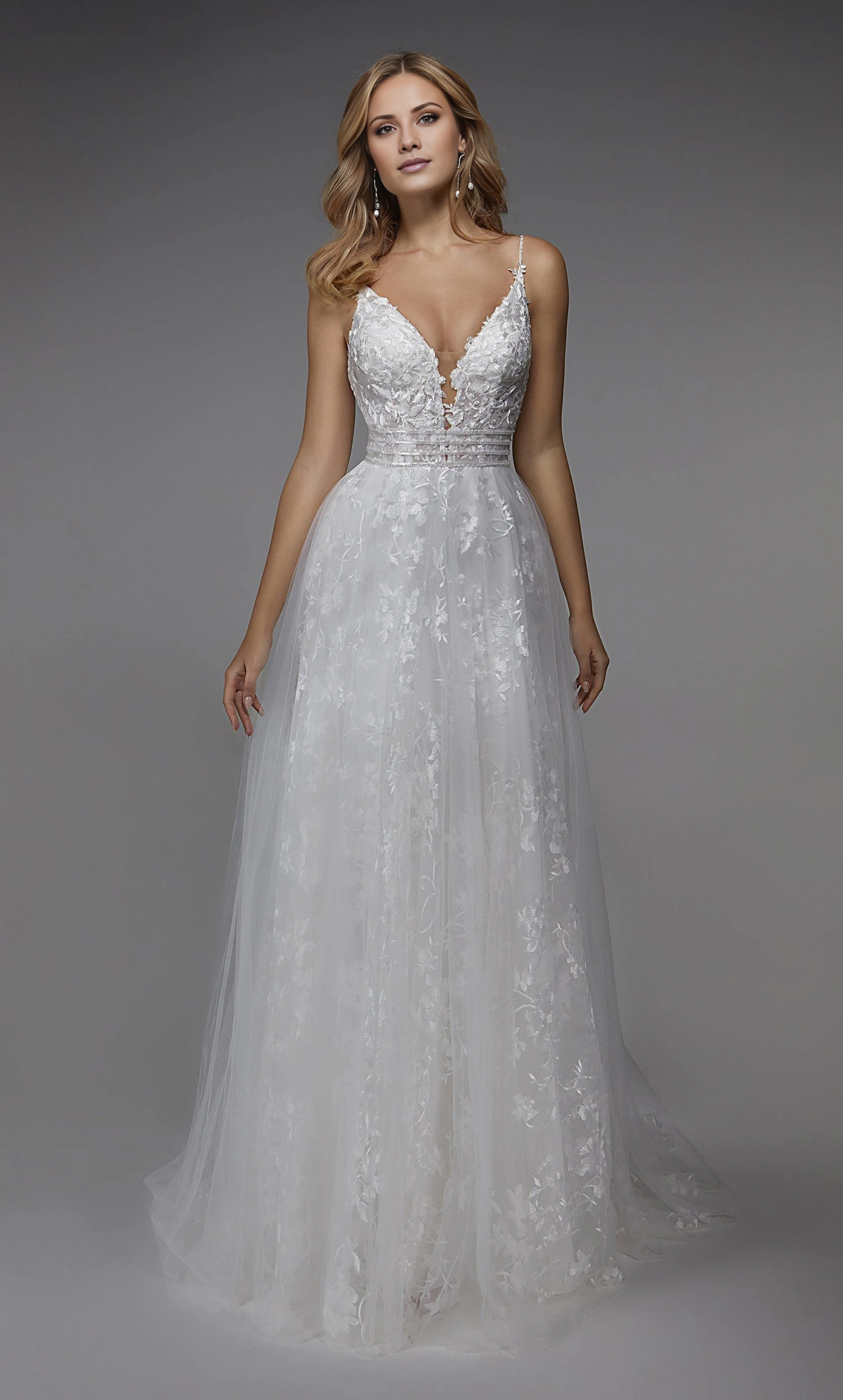 Chiffon lace deep V-neck A-line backless floral decals and floor length wedding dresses