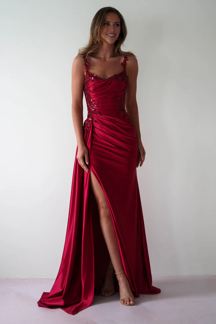 Jimiss Thin shoulder strap waistband fits snugly satin evening gowns