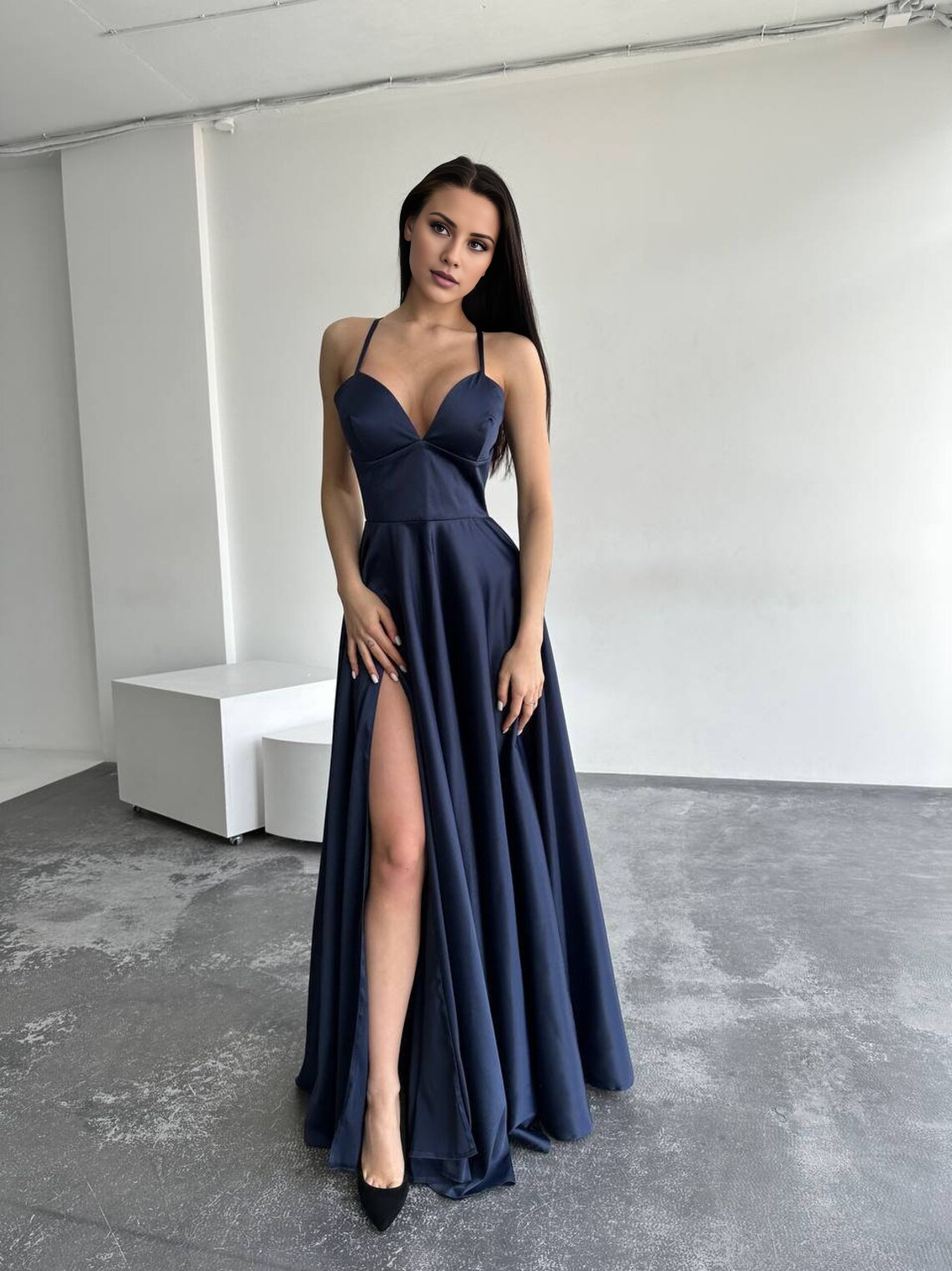 Jimiss satin thin shoulder strap with side slit and floor length evening dress