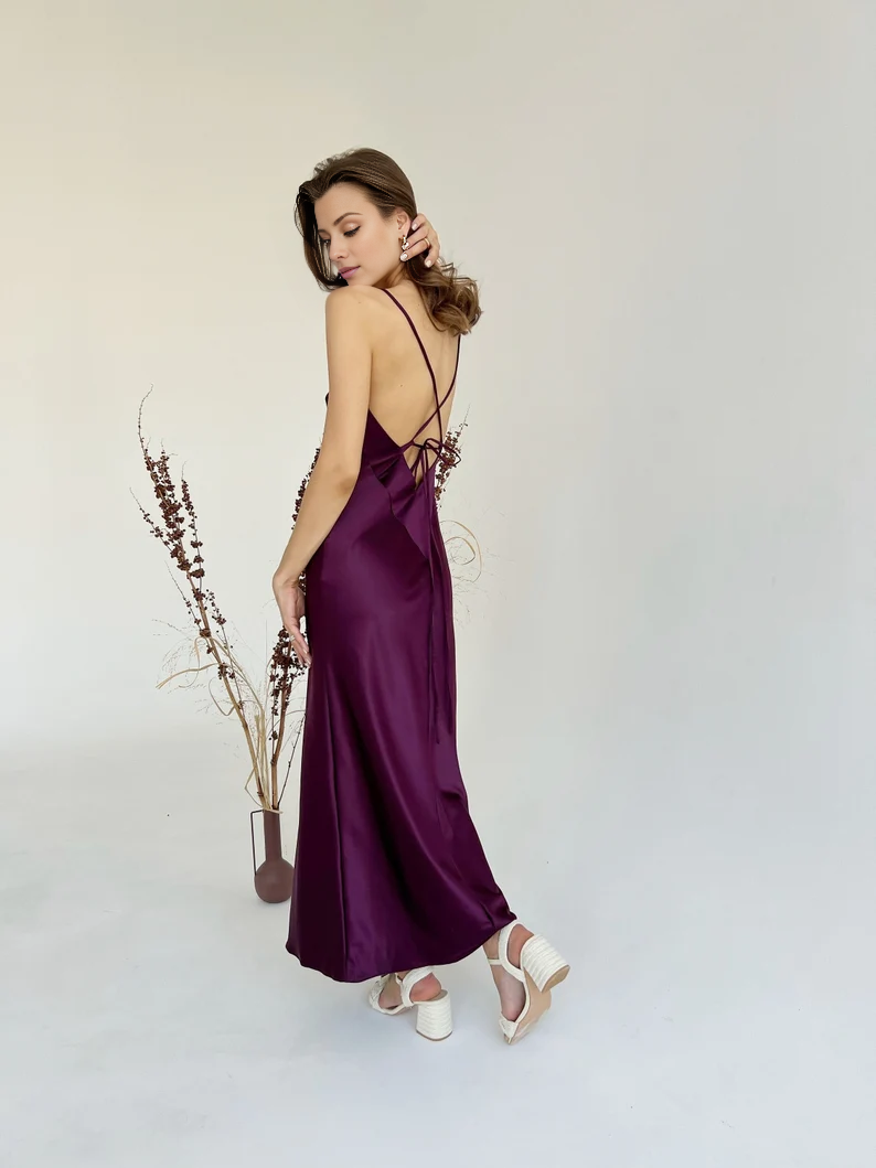 Jimiss - V-neck off shoulder thin shoulder strap backless and floor length Prom dress