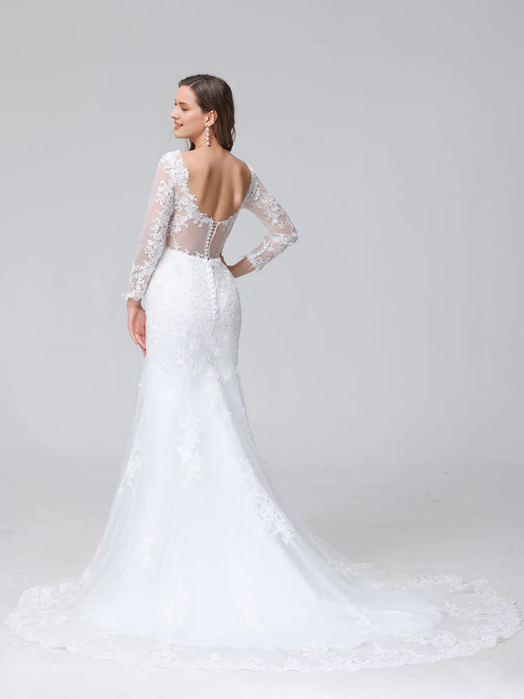 Horn fish tail V-neck long sleeved lace wedding dress