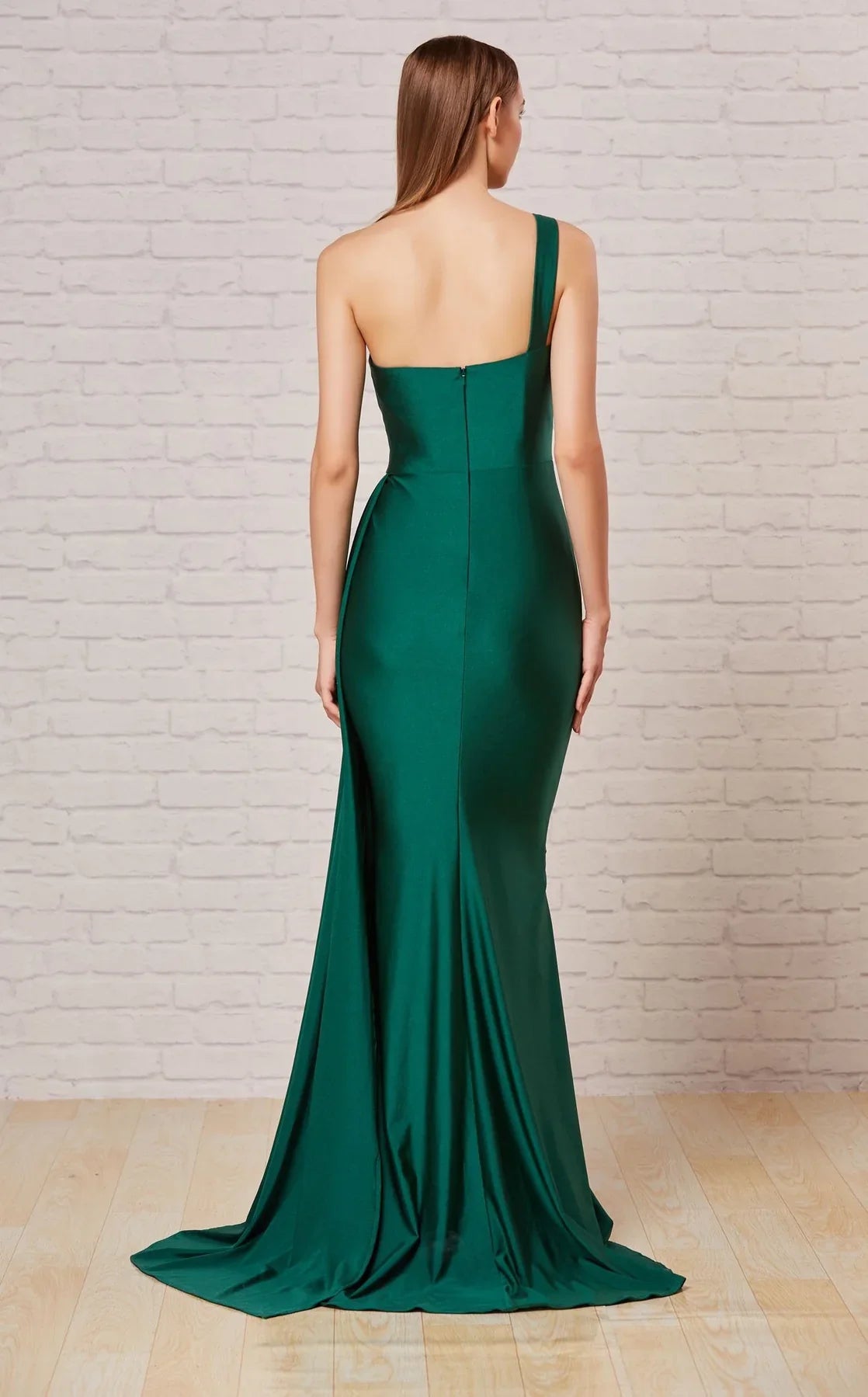 Asymmetric collar sleeveless tight corset and floor length gowns evening dresses