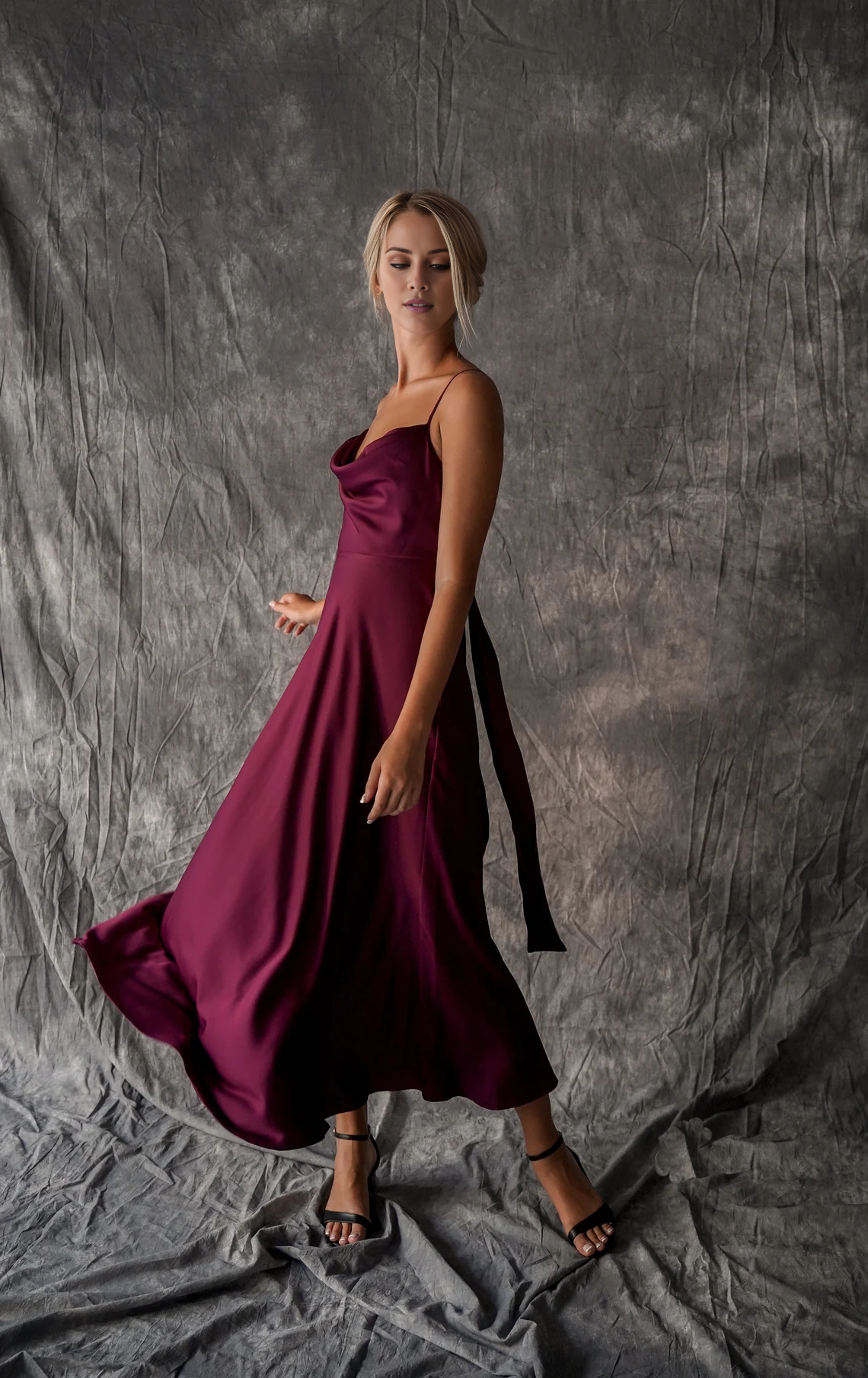 Jimiss - Thin shoulder strap satin scarf collar backless long Prom dress