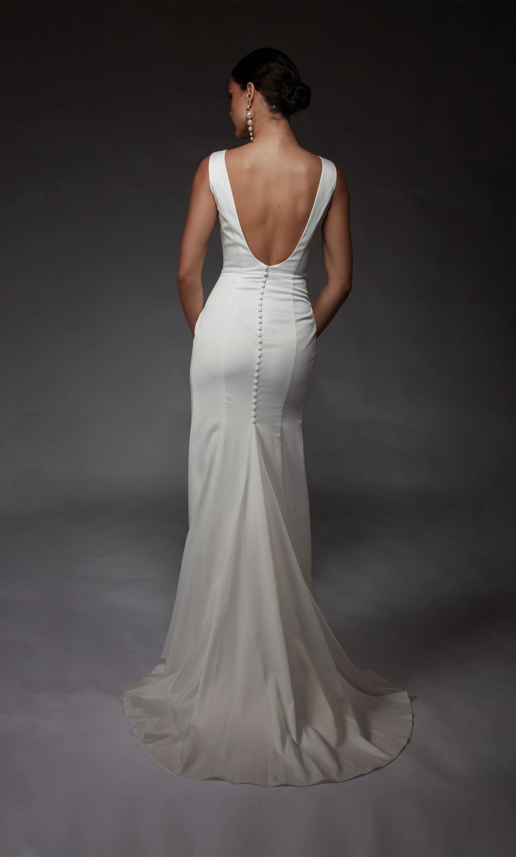 Perfect satin deep V-neck straight tube V-shaped slit satin button wedding dress