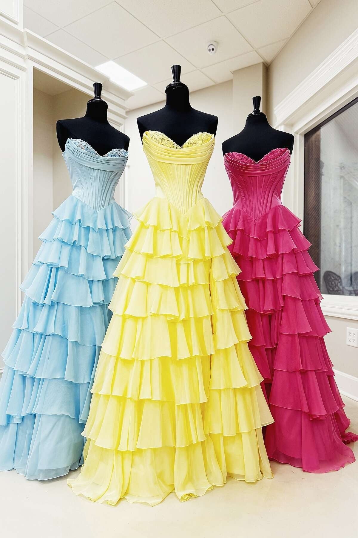 Yellow Sweetheart Ruffle Chiffon Tiered Long Prom Dresses