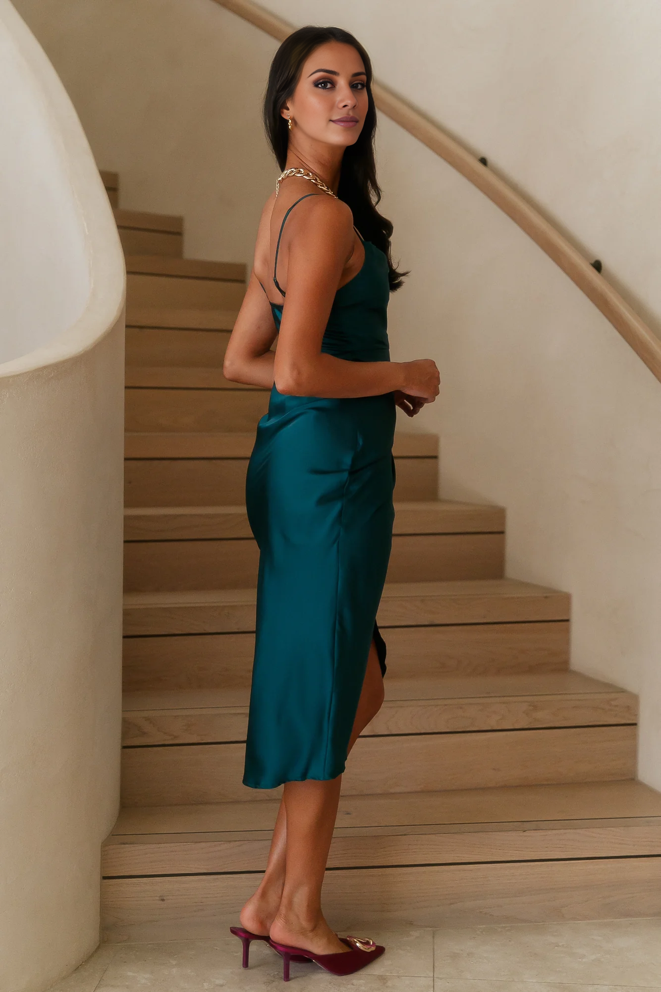 Jimiss Pendant Collar Thin Shoulder Strap Satin Long Prom Dress