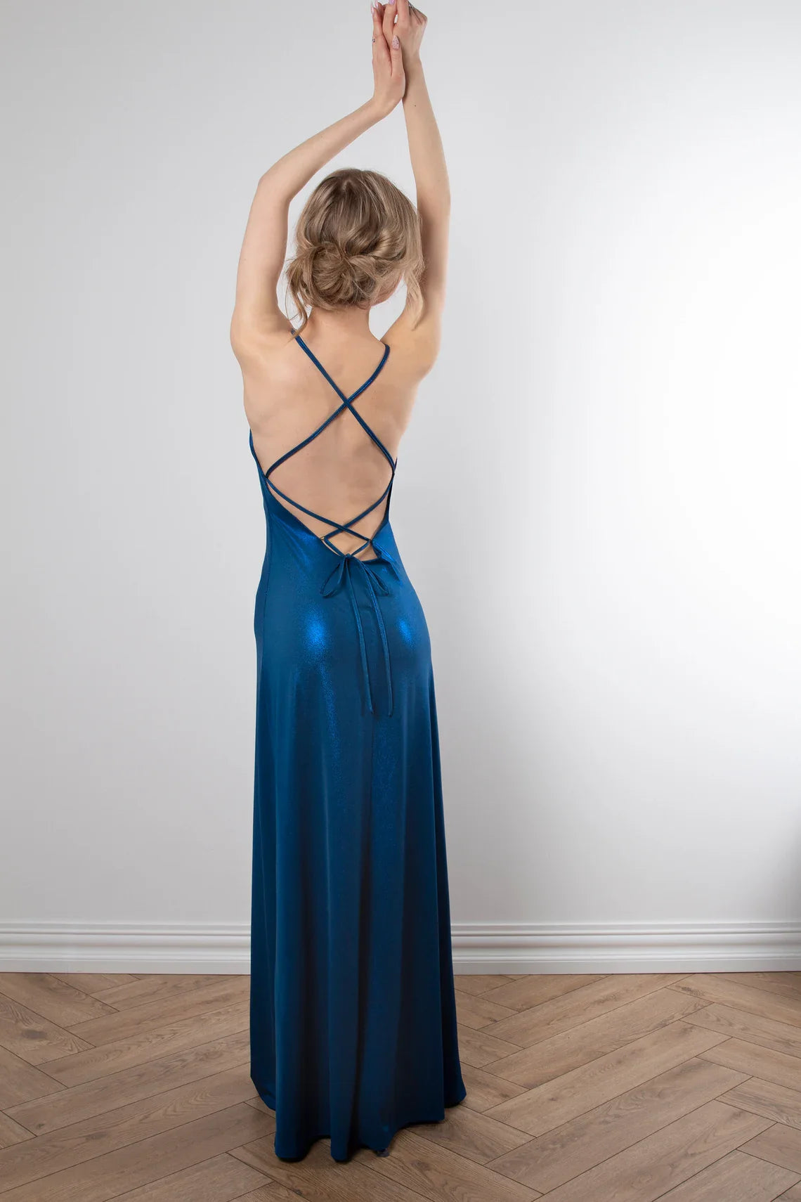 Jimiss - Thin shoulder strap backless strap and floor length Prom dress