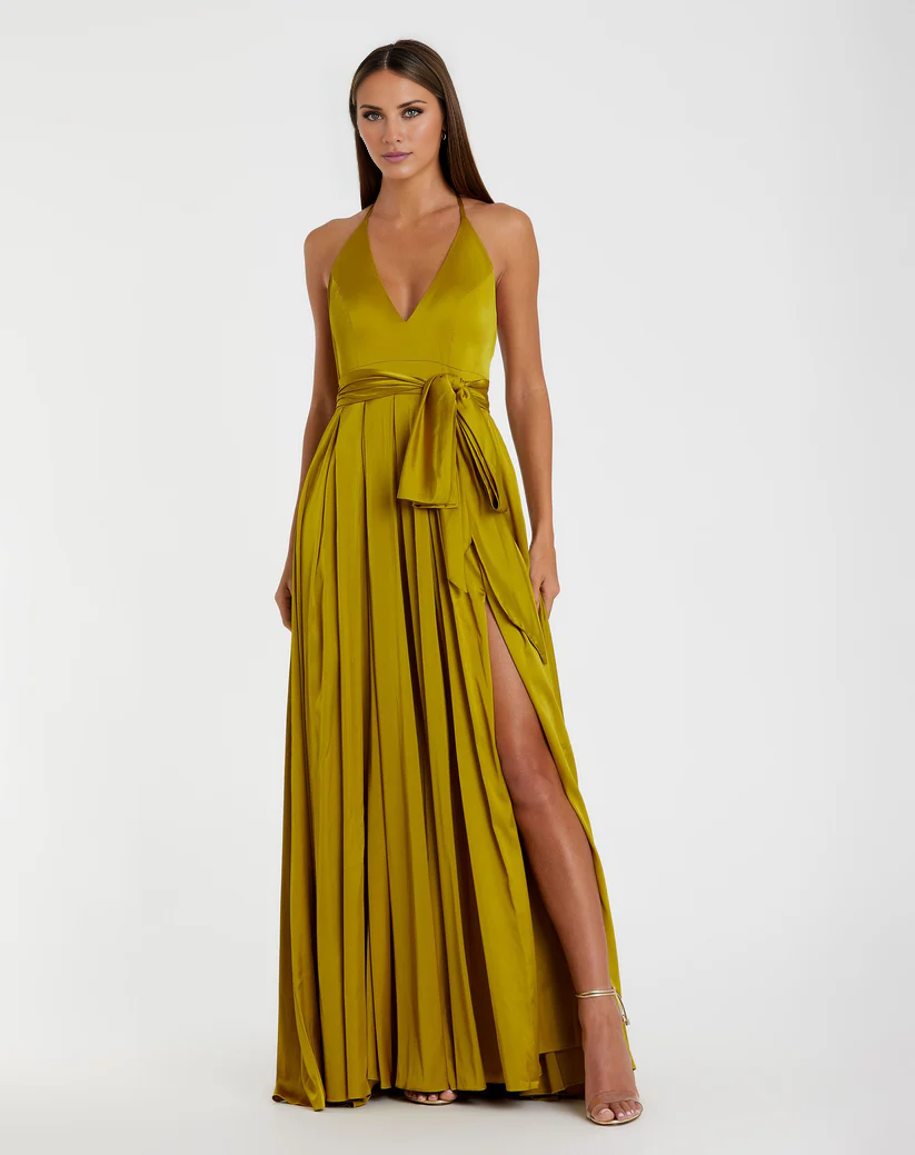 Halter neck V-neck sleeveless satin side slit floor-length evening dress