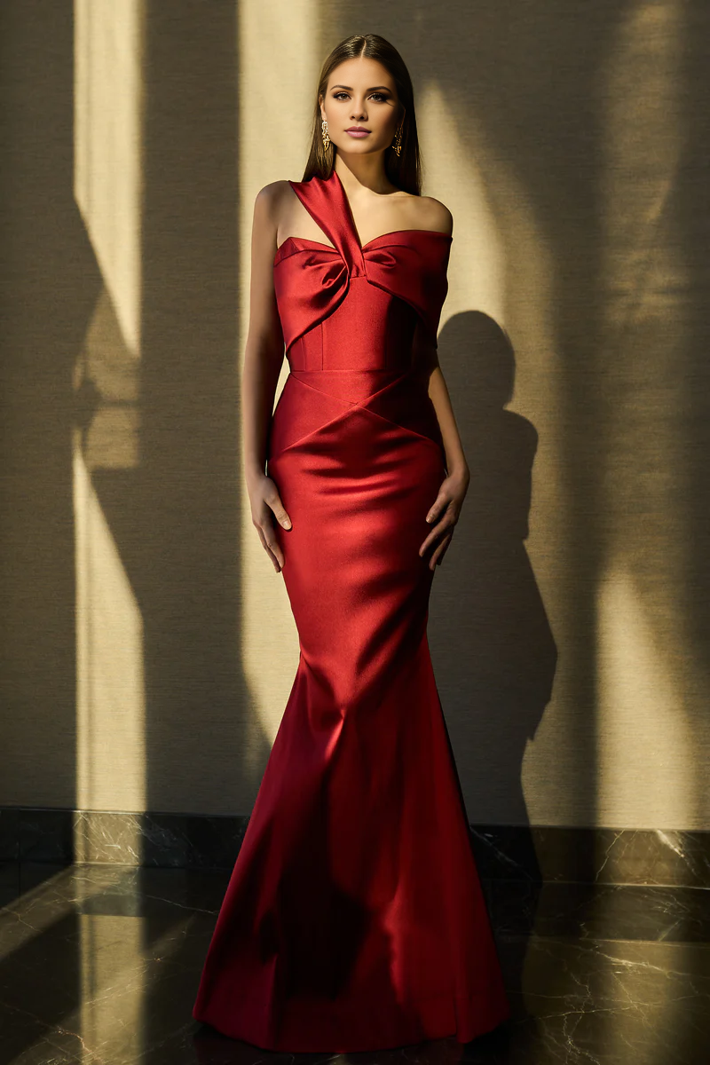 Mermaid tight corset satin sleeveless and floor length evening gown