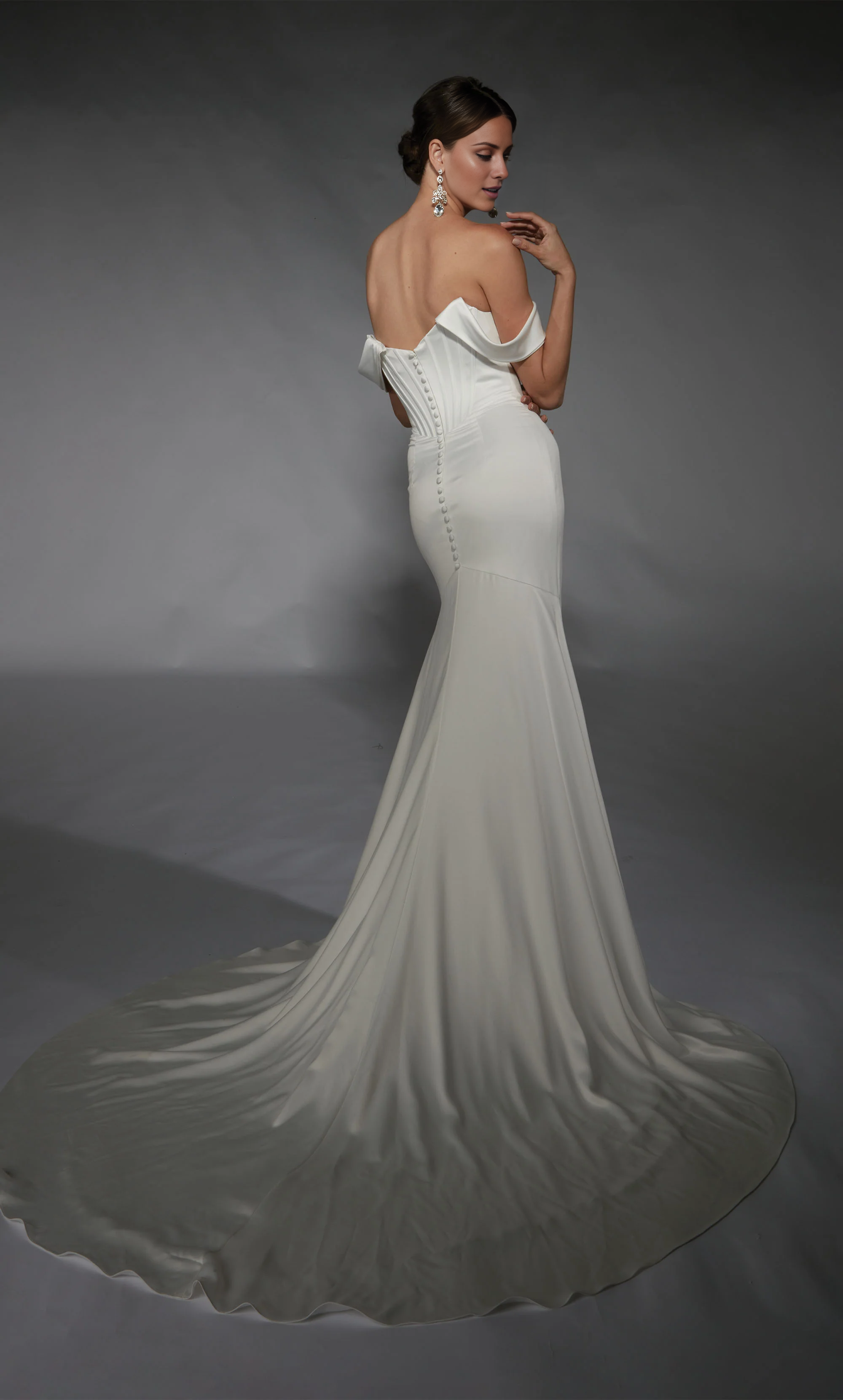 Perfect satin off shoulder slim fit trumpet shaped backless tight corset wedding dress