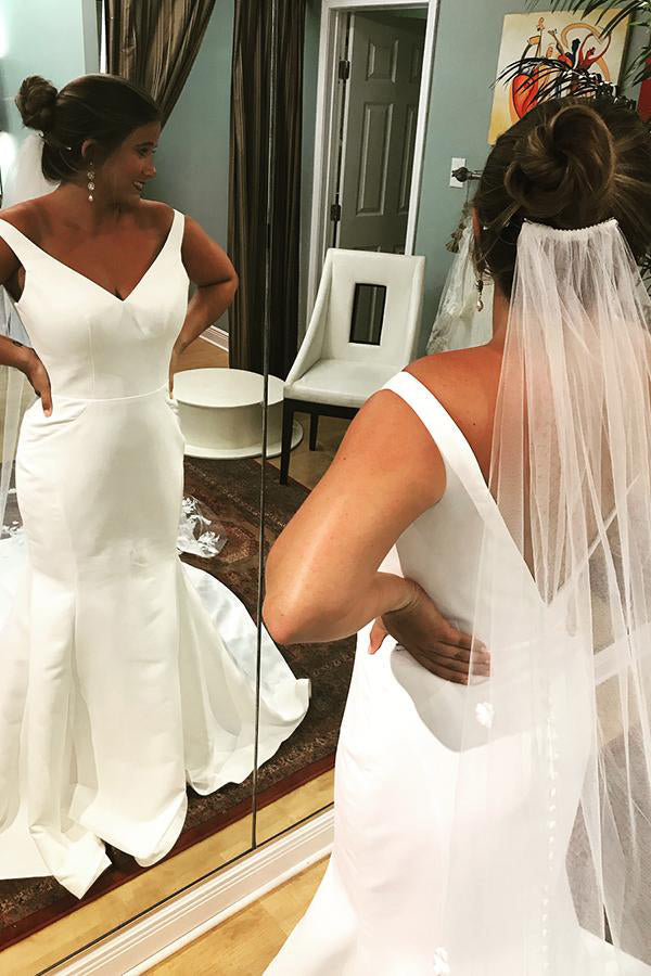 Long Mermaid V-Neck White Wedding Dress with Train