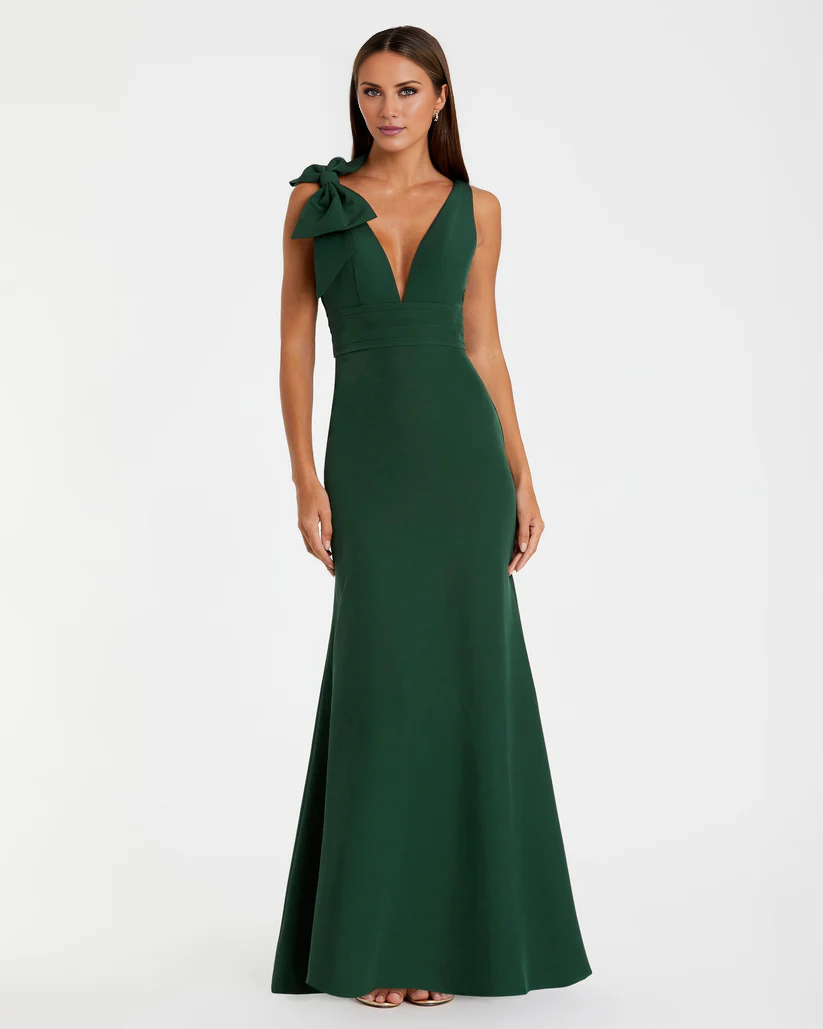 Mermaid sleeveless V-neck bow floor-length evening dress