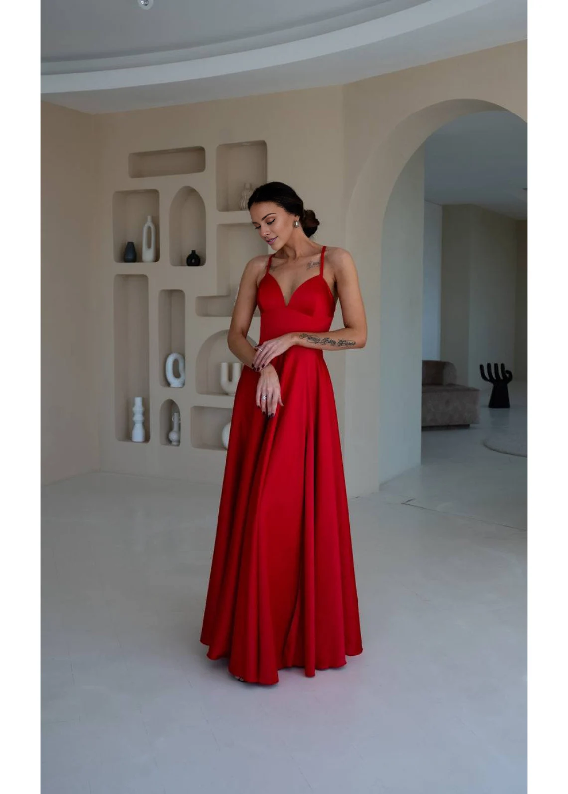 Jimiss slim shoulder strap V-neck backless side slit and floor length evening dress