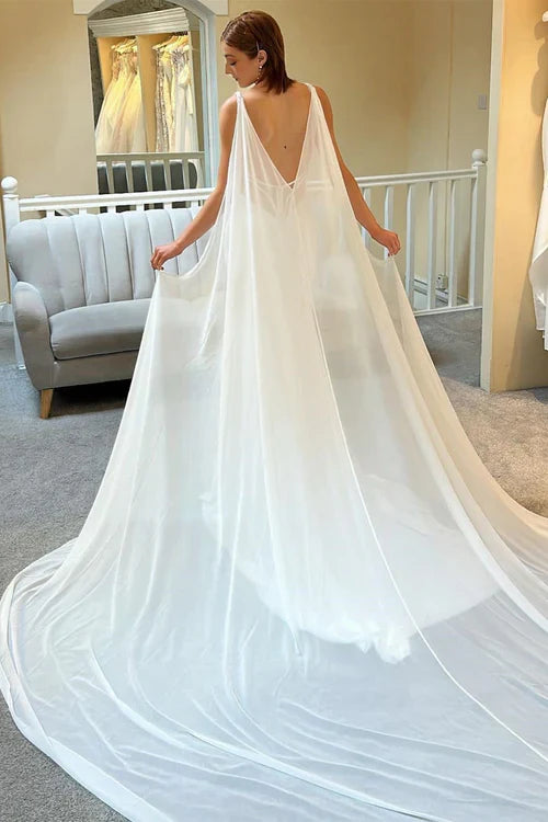 Aimishang Elegant White Plunge V Mermaid Long Wedding Dress with Detachable Cape