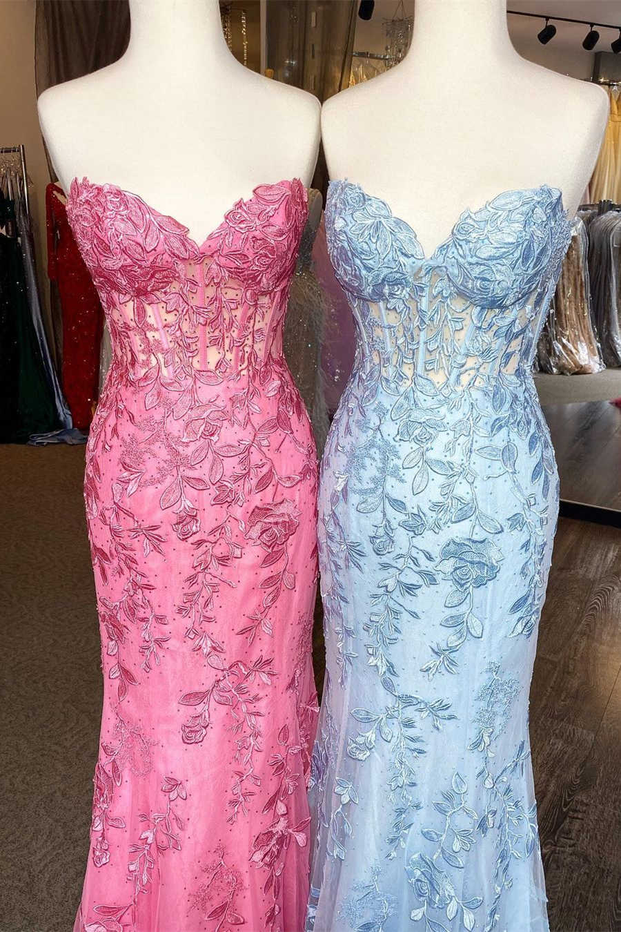 Sweetheart Mermaid Long Prom Dress with Lace Appliques