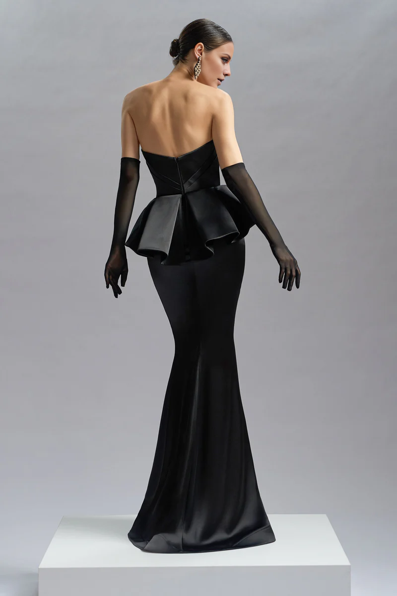 Mermaid satin lined tight corset and floor length evening gown（dresses only）