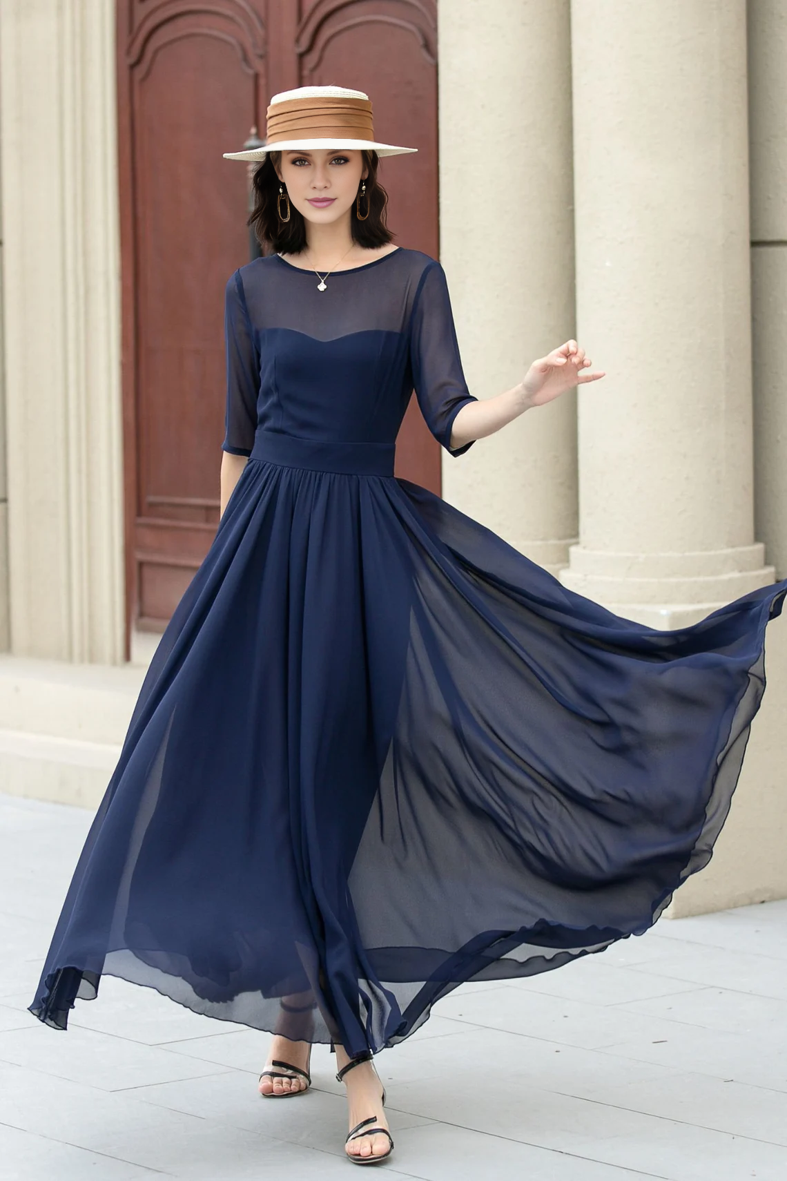 Jimiss Ship Neck Short Sleeve Chiffon Horn Long Prom Dress