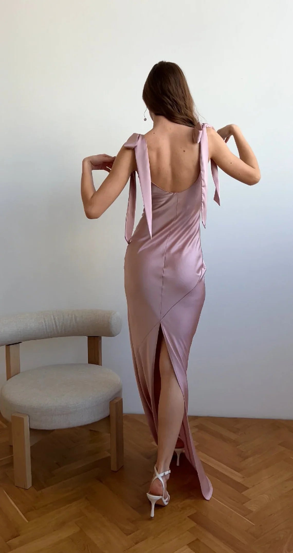 Jimiss boat neck sleeveless bow shoulder strap and floor length Prom dress