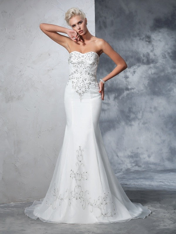 Trumpet/Mermaid Sweetheart Beading Sleeveless Long Satin Wedding Dresses