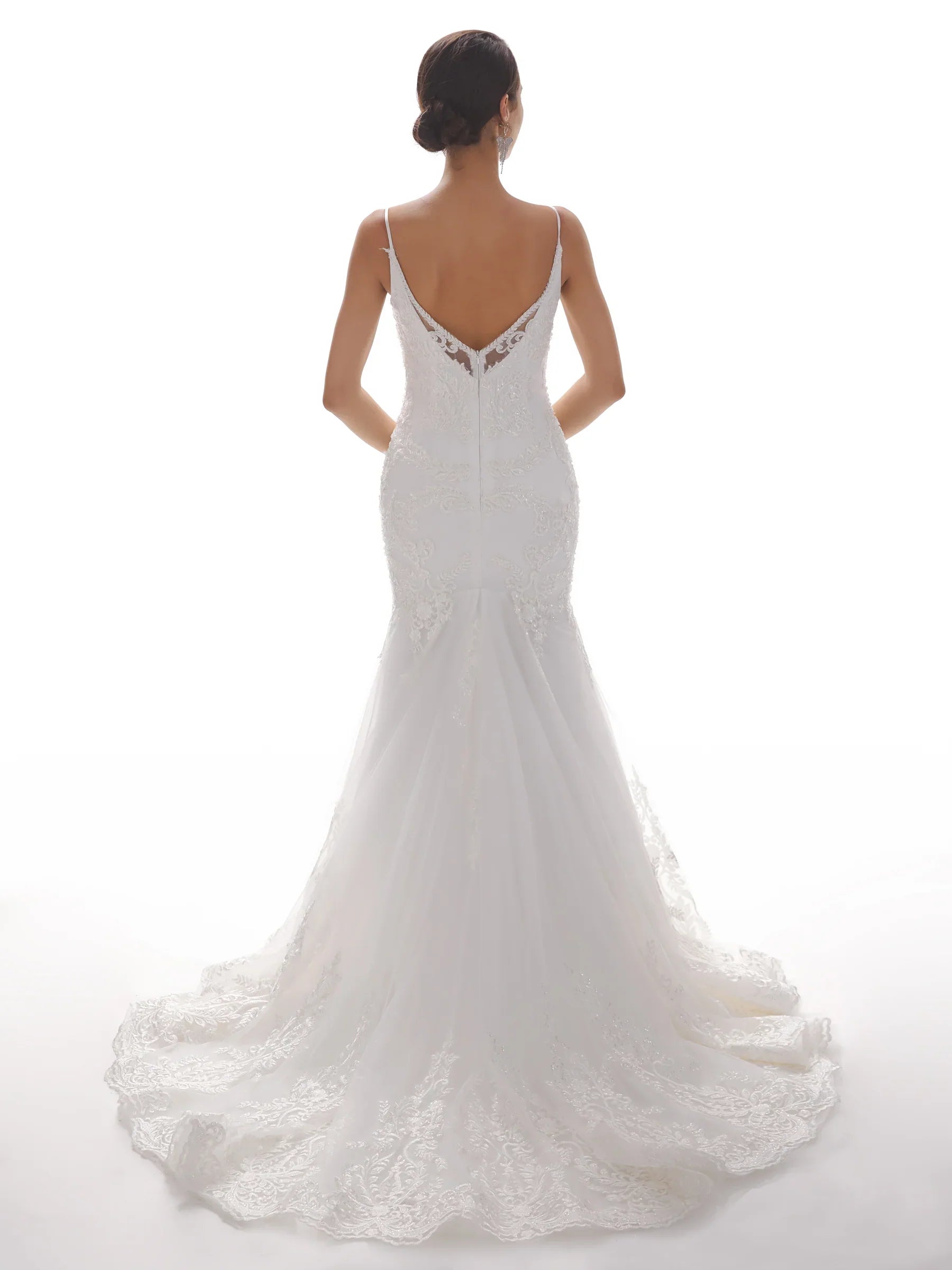 Thin shoulder mermaid ivory mermaid lace wedding dress