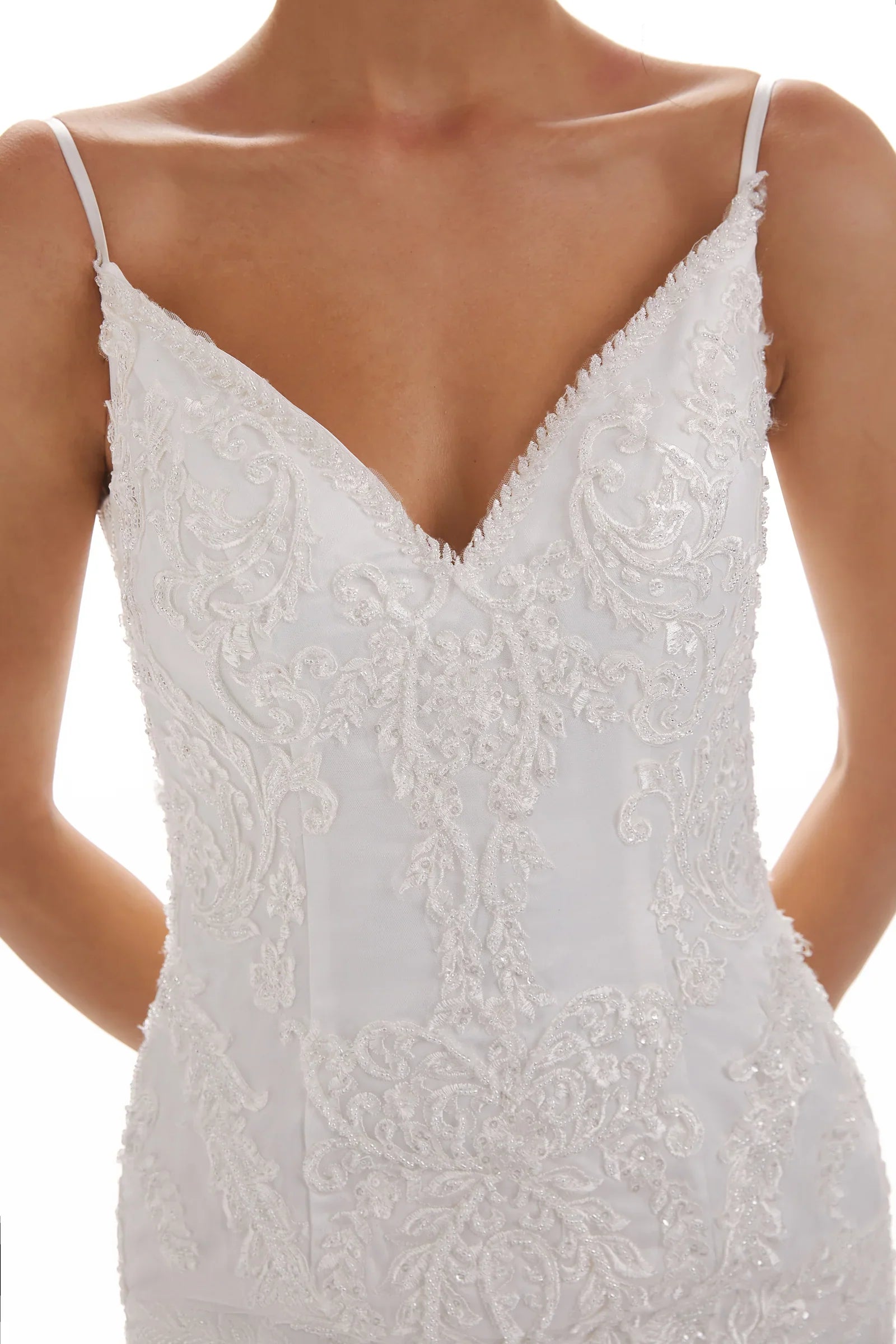 Thin shoulder mermaid ivory mermaid lace wedding dress