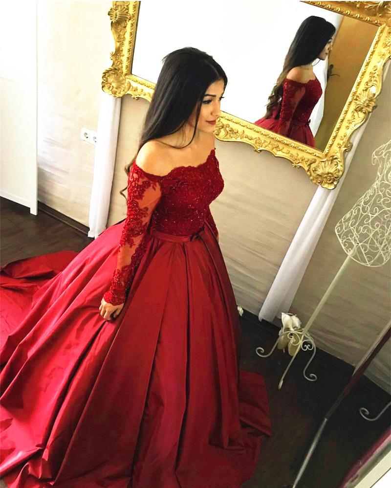 Off Shoulder Long Sleeves Wedding Dresses Ball Gowns