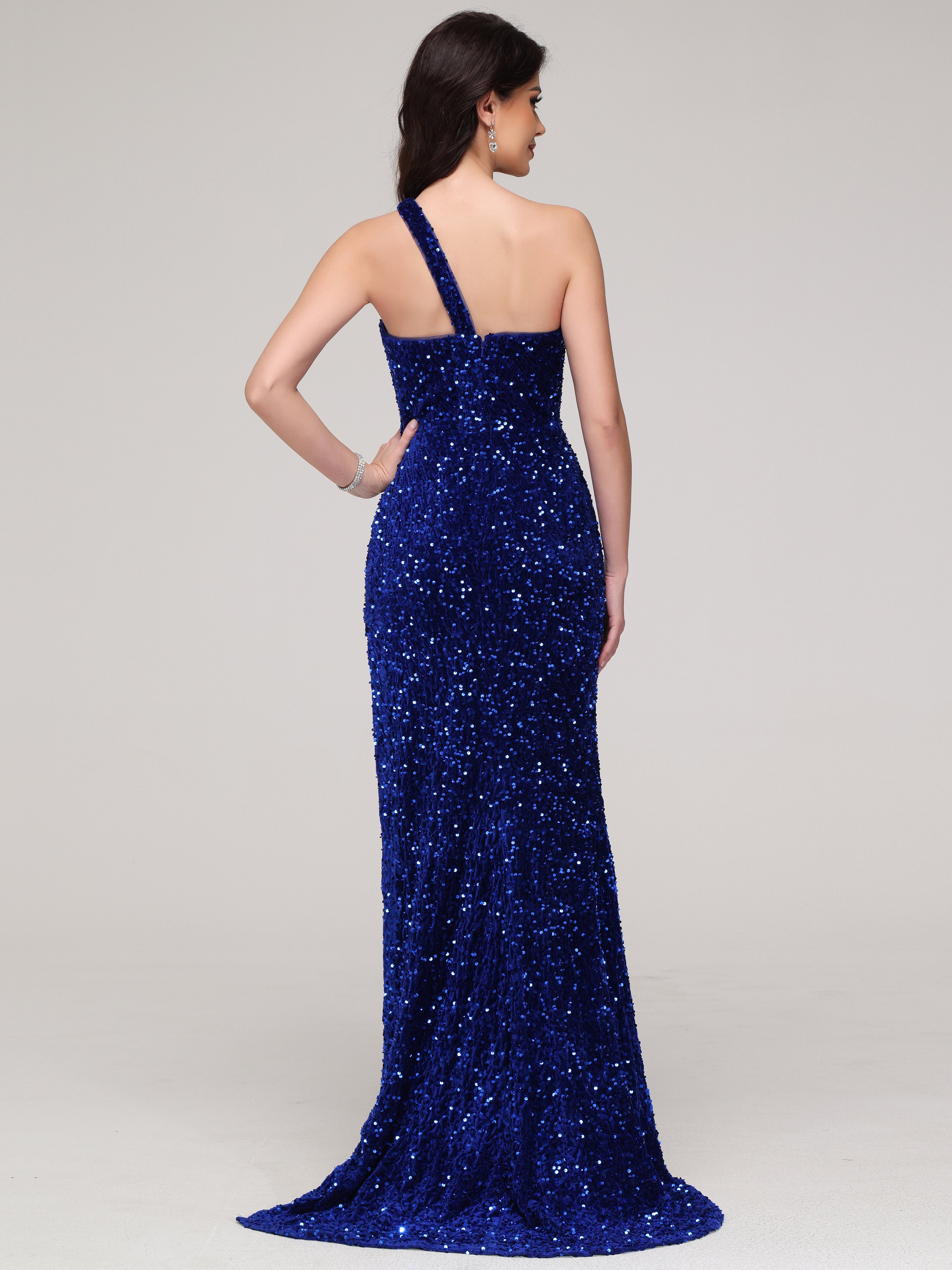 Sheath/Column One-Shoulder Sequins Sweep Train Velvet Prom Dress With Split