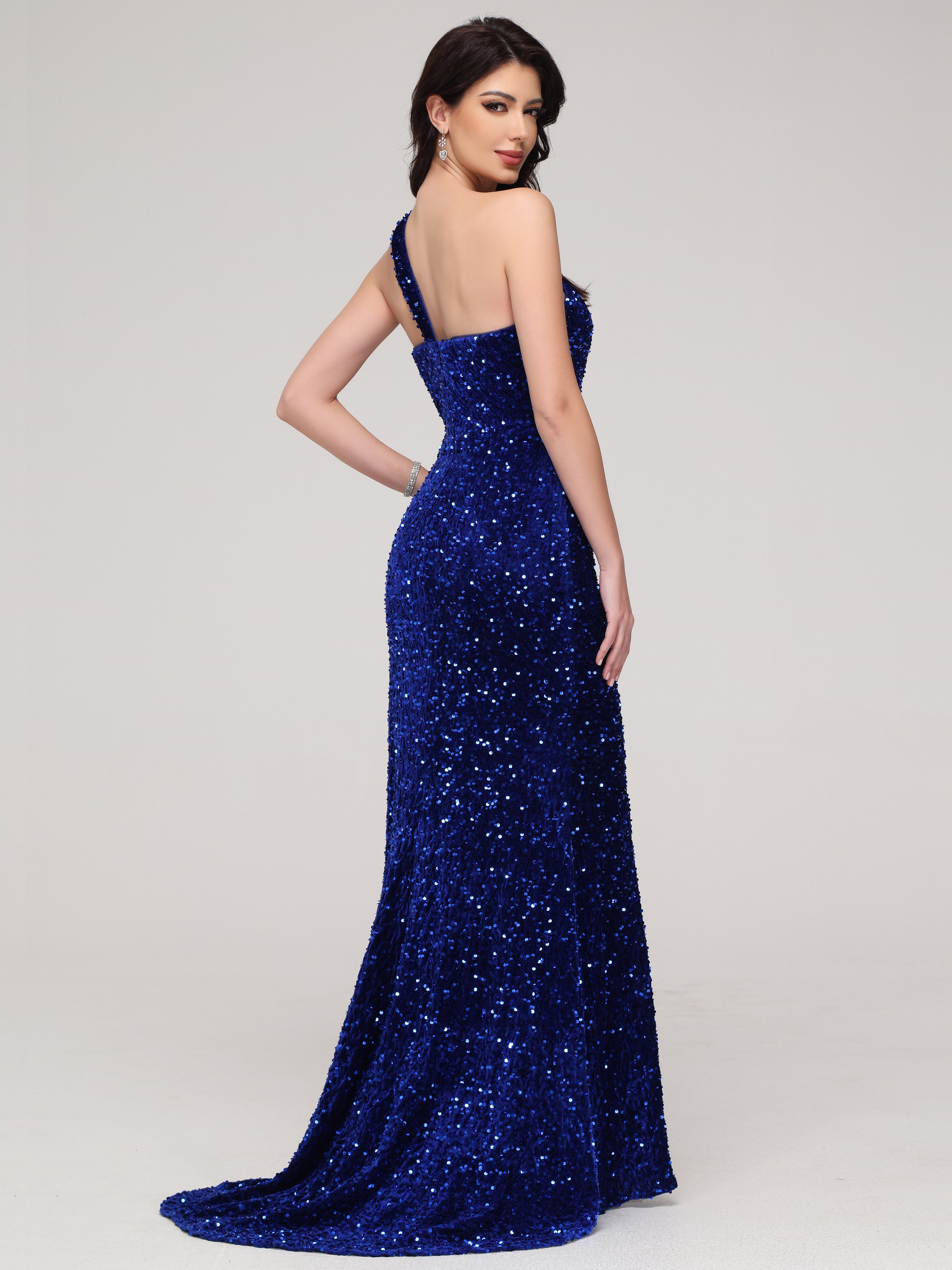 Sheath/Column One-Shoulder Sequins Sweep Train Velvet Prom Dress With Split