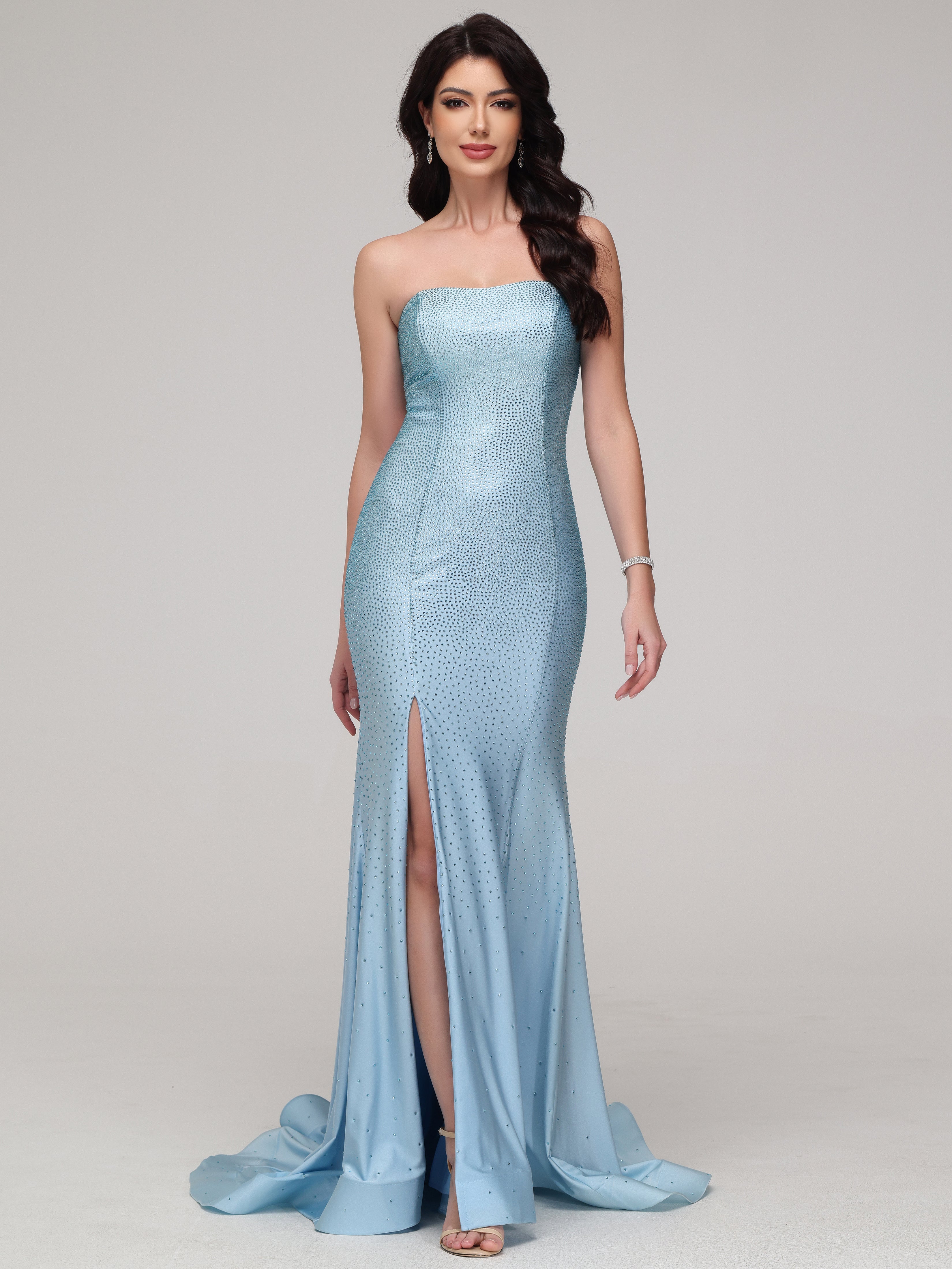 Sheath/Column Strapless Sweep Train Prom Dress With Split