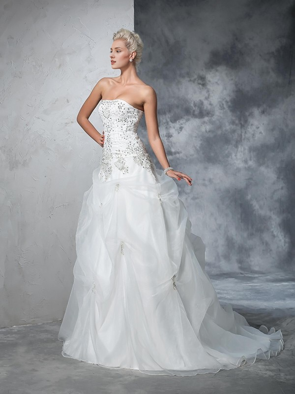 Ball gown strapless beaded sleeveless long organza wedding dress