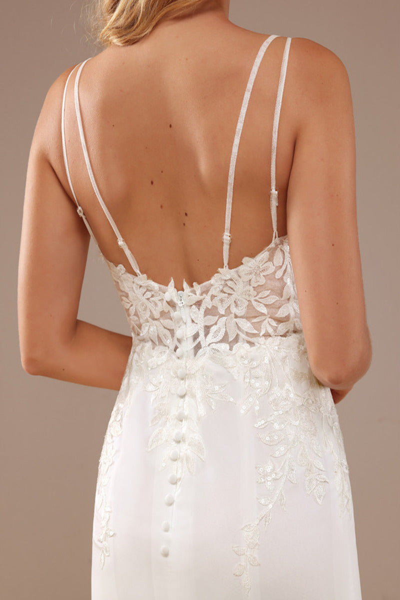 Horn/fish tail V-neck sweeping tail fine shoulder strap chiffon lace wedding dress