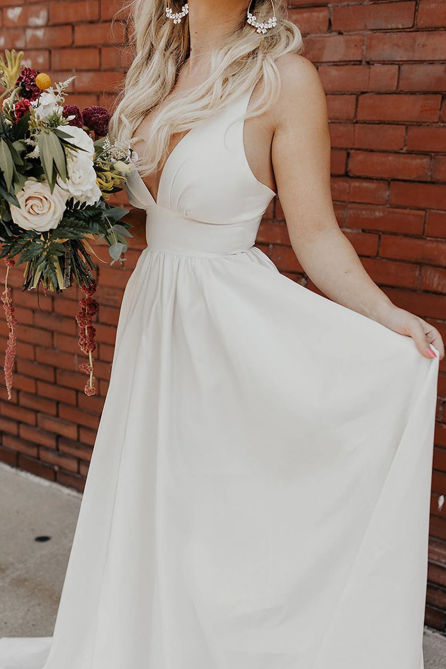 Long Deep V-Neck Empire A-line Ivory Wedding Dress with Train
