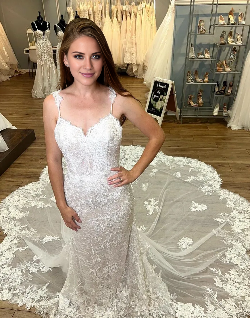 Aimishang Wedding Dress Mermaid Spaghetti Straps Flower Shape Chapel Train