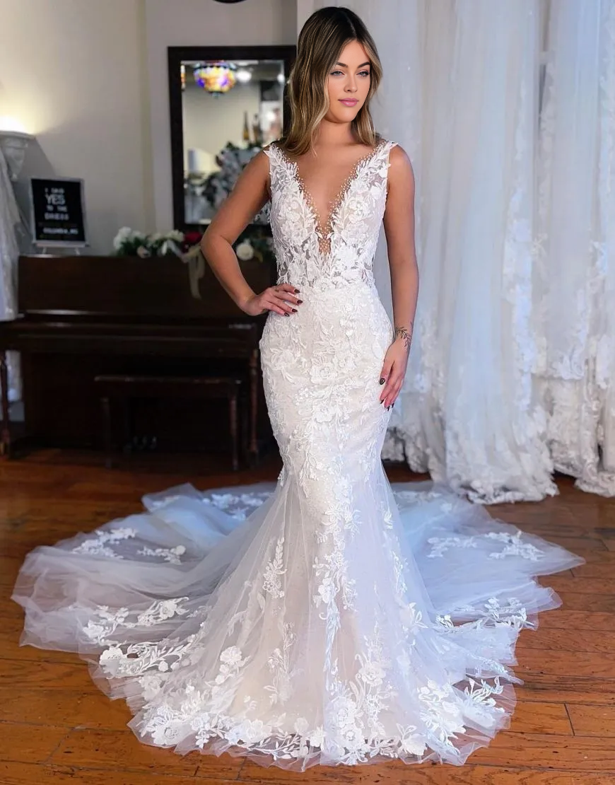Aimishang Wedding Dress Mermaid Deep V-Neck Chapel Train With Appliques