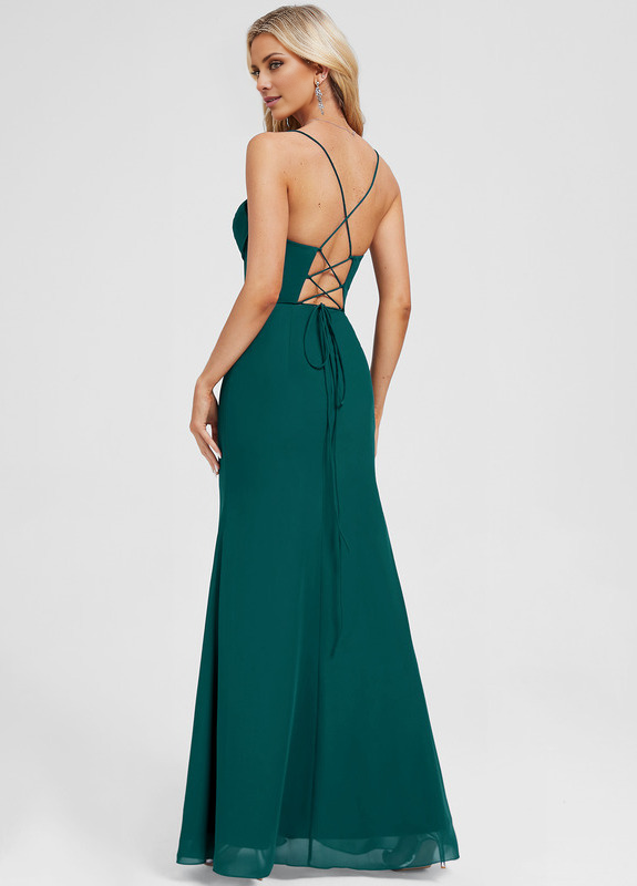 Bodycon hooded floor-length chiffon pleated prom dress