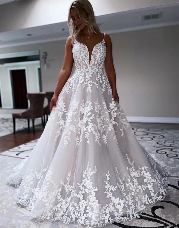 Aimishang Wedding Dress A-Line Train Deep V-Neck With Appliques