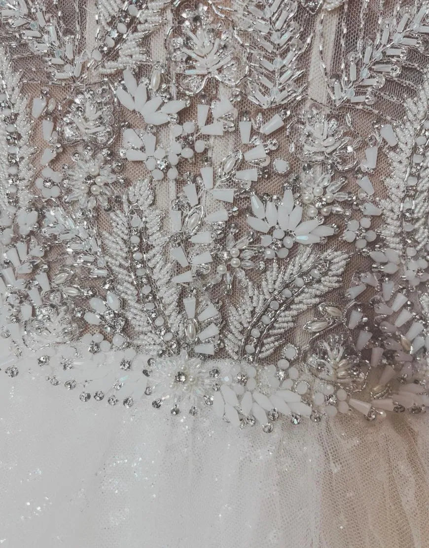 Aimishang Wedding Dress A-Line Spaghetti Straps Court Train Tulle Glitter