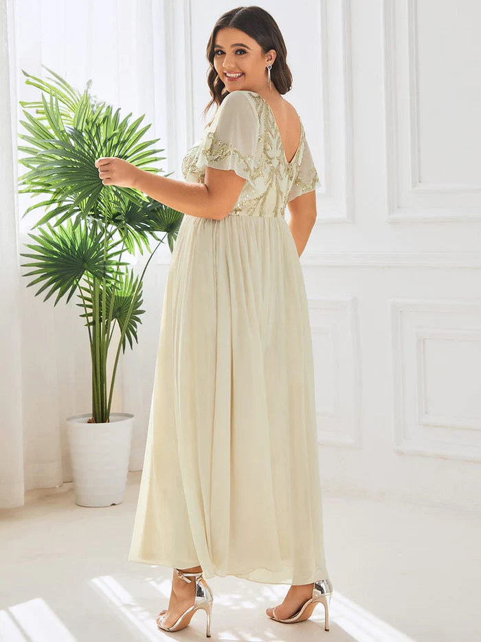 Aimishang Plus Size V-Neck Short Sleeve Sequin Bodice Mother of the Bride Dress