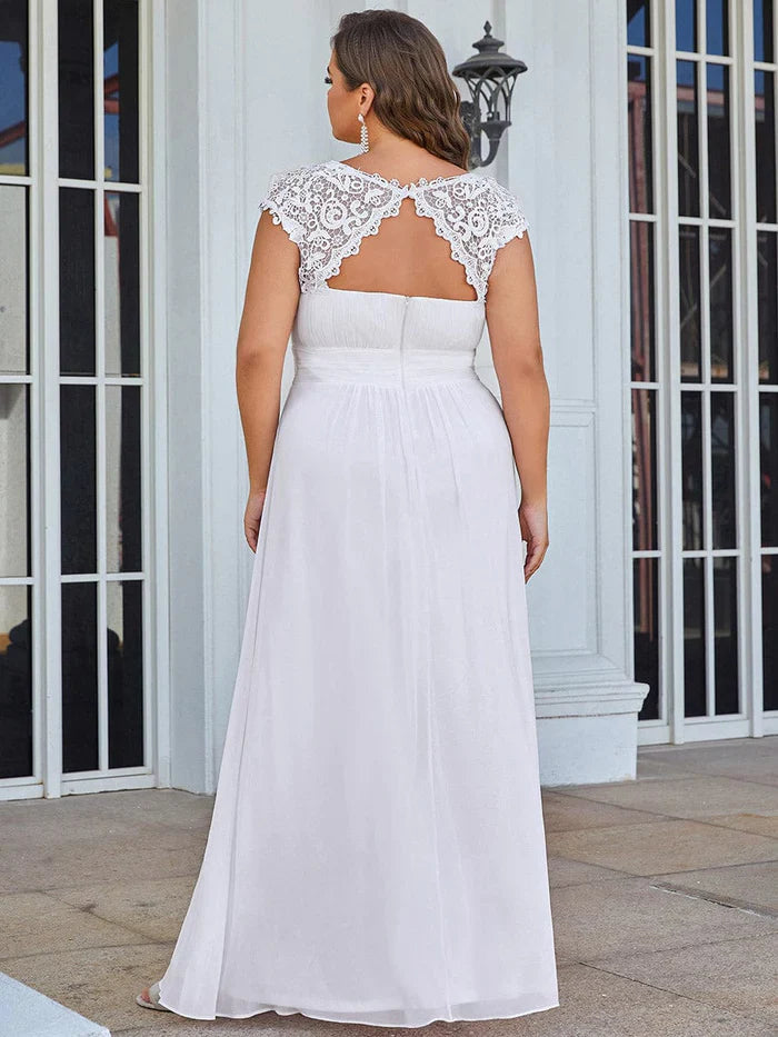 Aimishang Plain Pleated Chiffon Wedding Dress with Lace Decorations