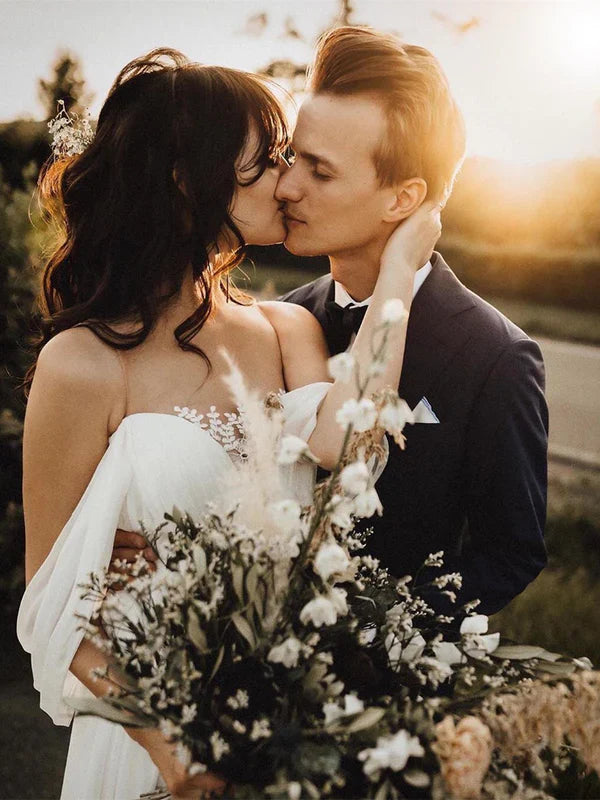 Glamorous A-line Wedding Dresses Backless Chiffon Bridal Gowns Simple Beautiful