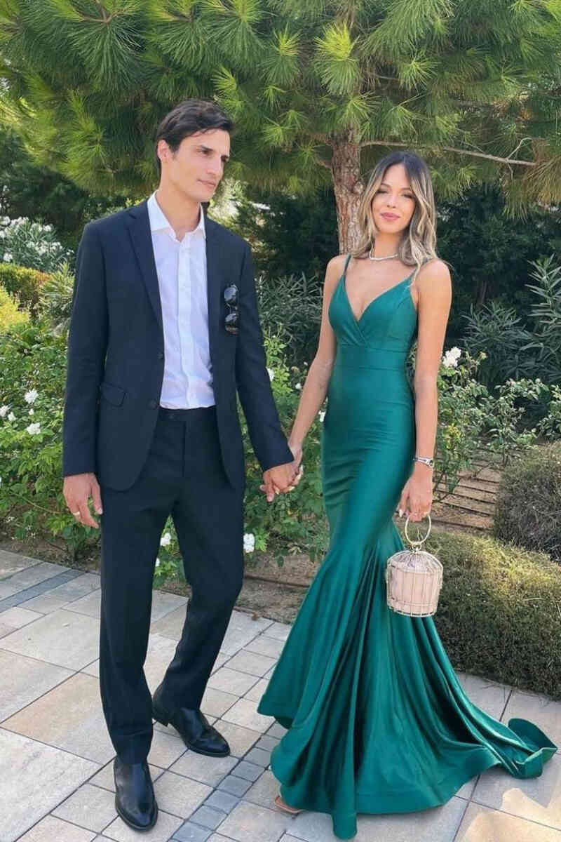 Open Back Emerald Green Mermaid Long Bridesmaid Dress
