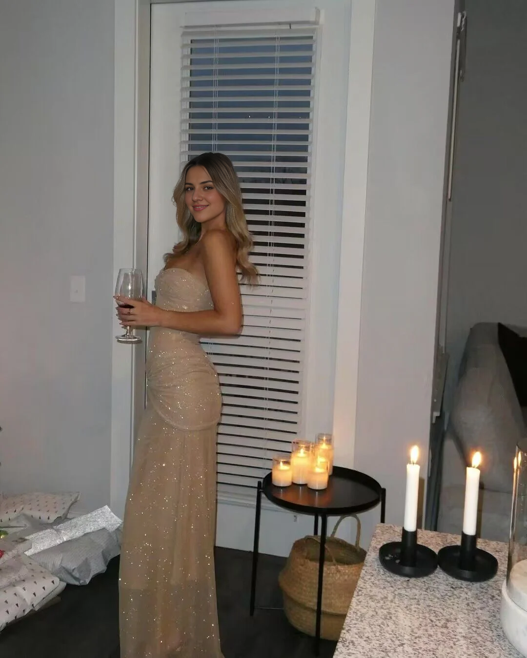 Aimishang Elegant Gowns Evening Dresses Strapless Sparkly Long Prom Dress Sheath Birthday Party Dresses