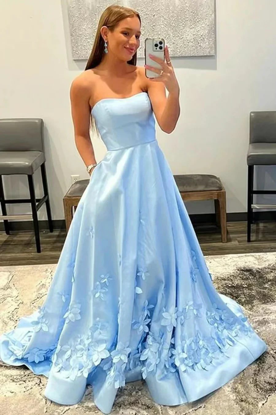 Light Blue Strapless Sleeveless Appliques Evening Dress Online Off Shoulder Prom Dress With Flowers