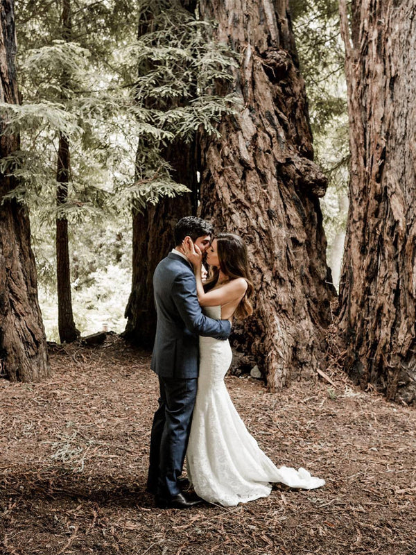 Spaghetti Straps Lace Wedding Dresses Mermaid Bridal Gowns Floor Length Charming